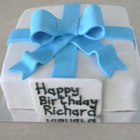 Gift Box - Tiffany Bow Cake